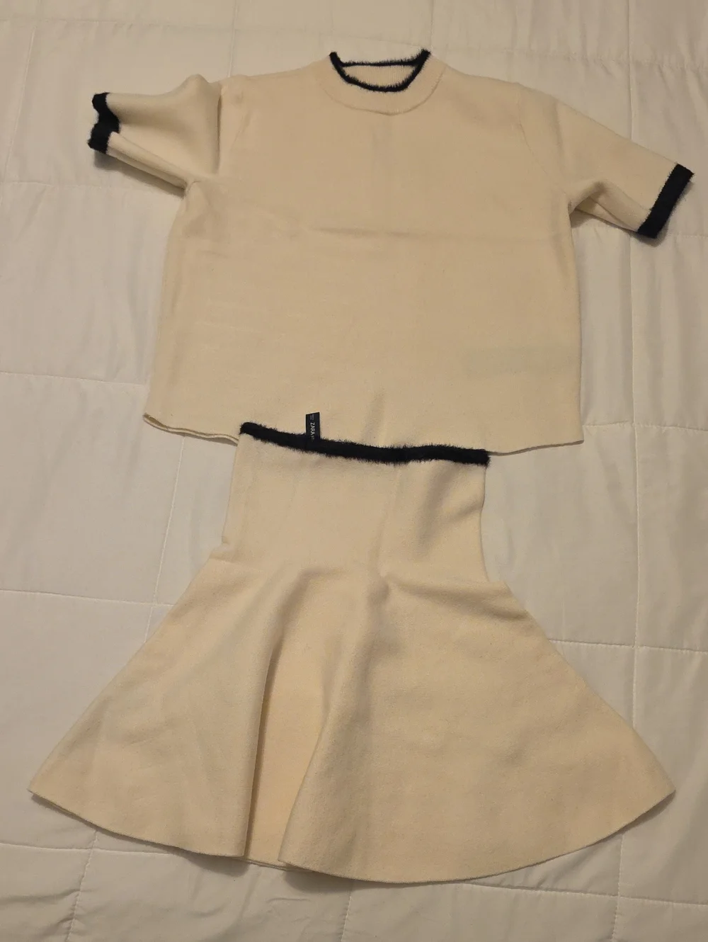 Zara Cream Knit Skirt Set with Black Trim